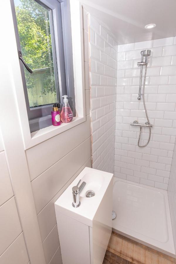 Sunset Cabins - Studio Pod-Sleeps 3-Tjsssc Barnstaple Ngoại thất bức ảnh